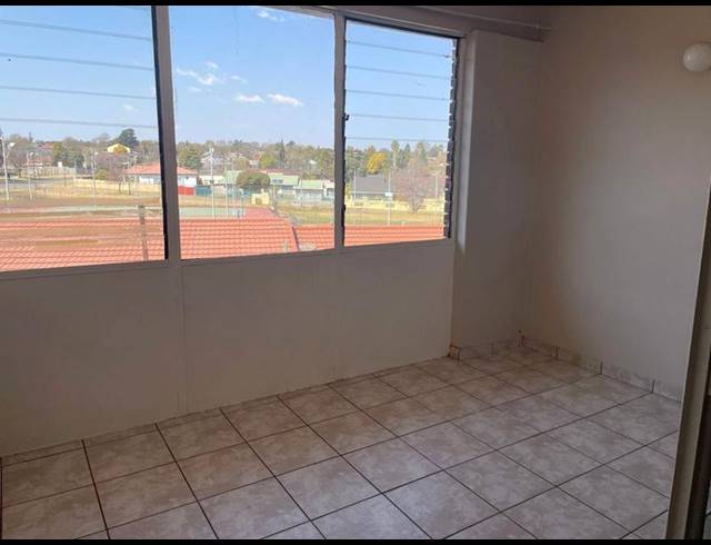 1 BEDROOM PROPERTY TO RENT IN MINDALORE